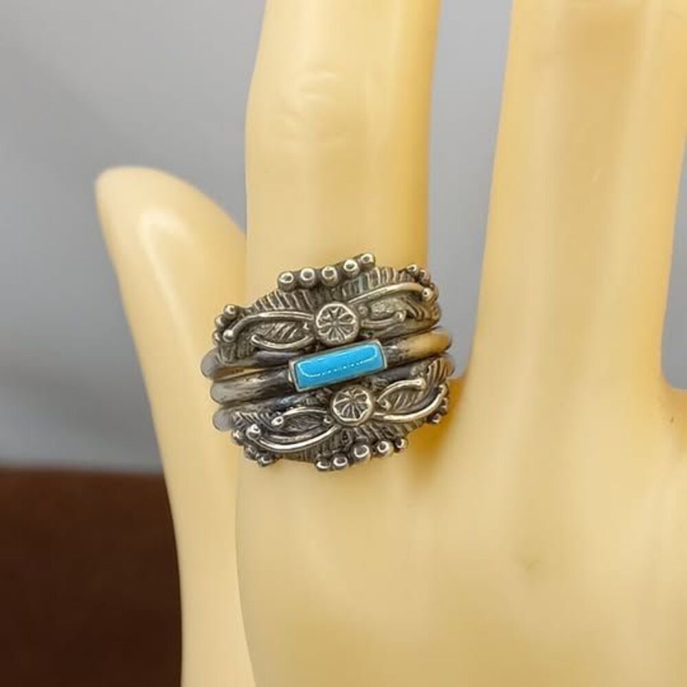 Native American Navajo Turquoise Ring - Picture 2 of 5
